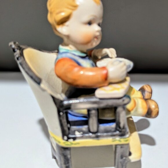 Pair of Vintage “Made in Japan” Ceramic Figurines – Hummel Style Children, 1950s - Picture 10 of 12